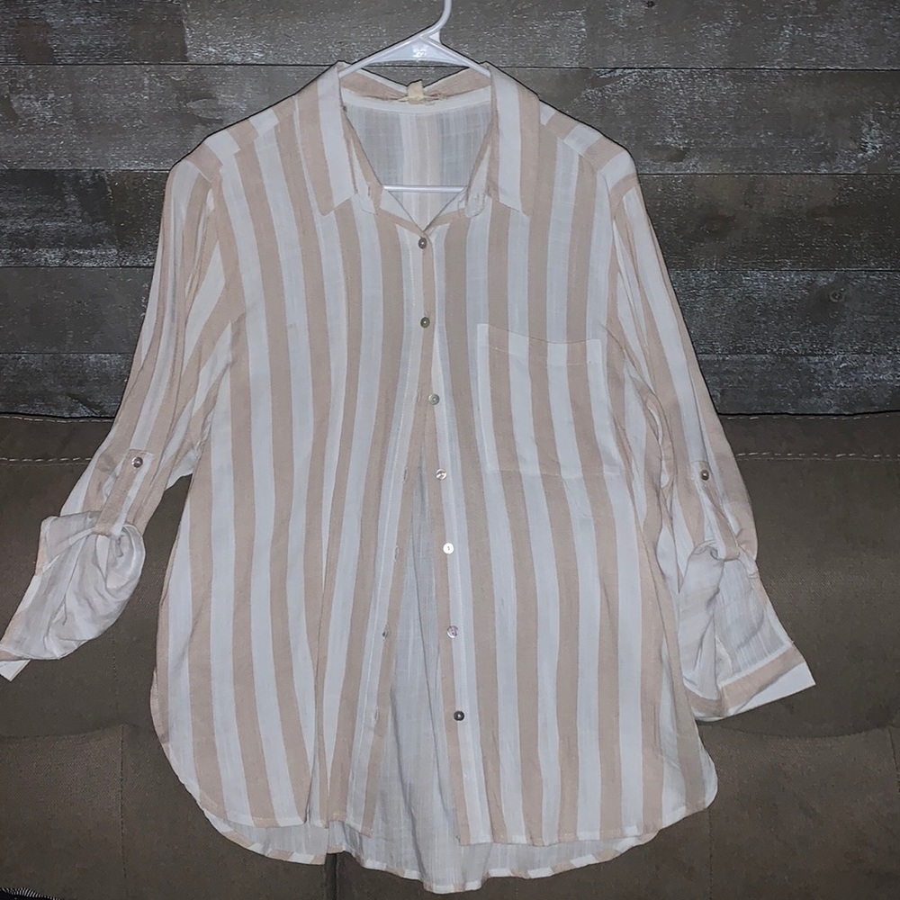 Grand and green button down